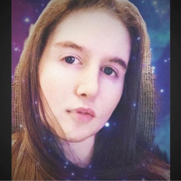 Meet your Posher, Nikki - Picture 1 of 1